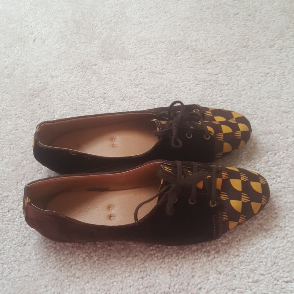 Casual shoes